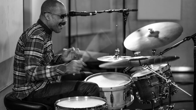 KAHIL EL’ZABAR QUARTET – A TIME FOR HEALING - Kahil El'Zabar (copyright Christopher Andrews Stoptime Chicago)